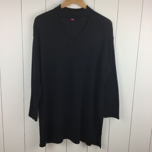 Vince Camuto 1X V Neck Cut Out Knit Sweater Black